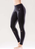 Athletique Low-Waisted Ribbed Leggings with Hidden Pocket
