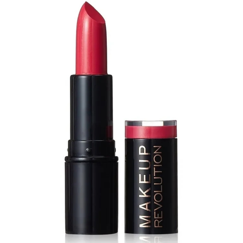REVOLUTION Amazing Lipstick Bold Long Lasting